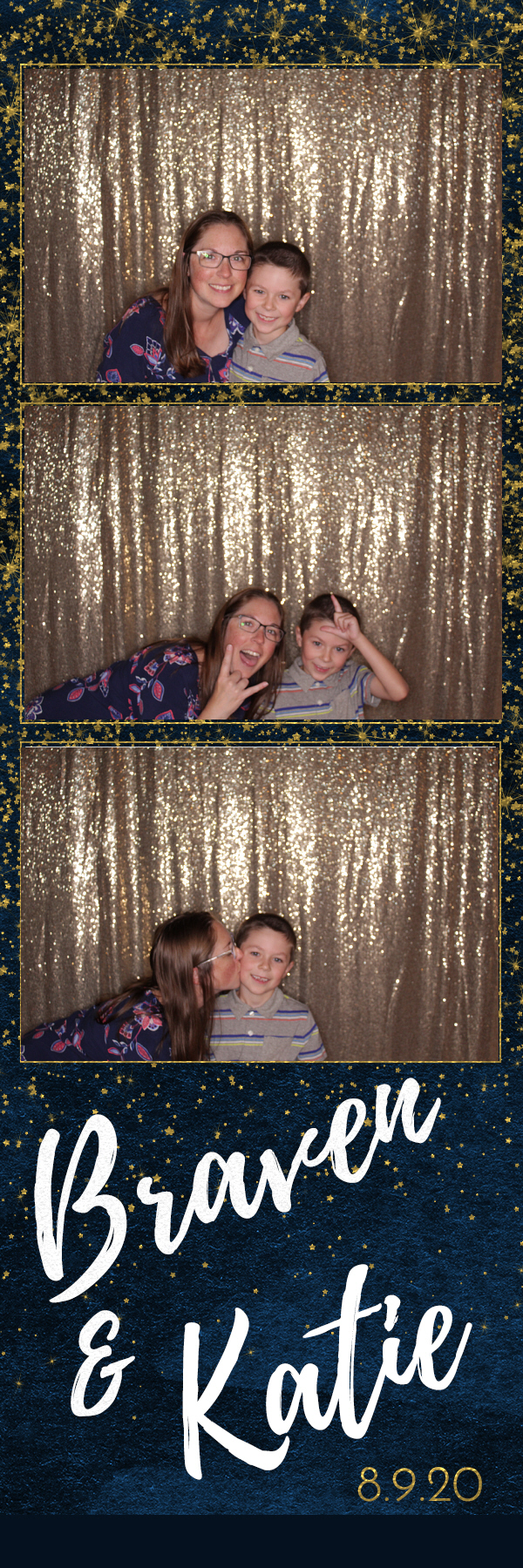 Katie and Braven’s Wedding | View more photos from the event at gallery.photoboothbillings.com/u/PhotoBoothBillings/Katie-and-Braven’s-Wedding